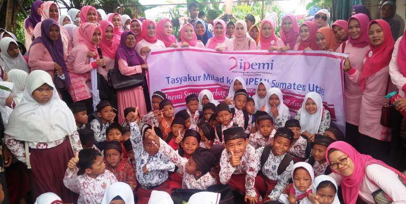 Milad ke-2, IPEMI Sumut Santuni Kaum Dhuafa, Murid dan Guru Yayasan Nurul Sholih
